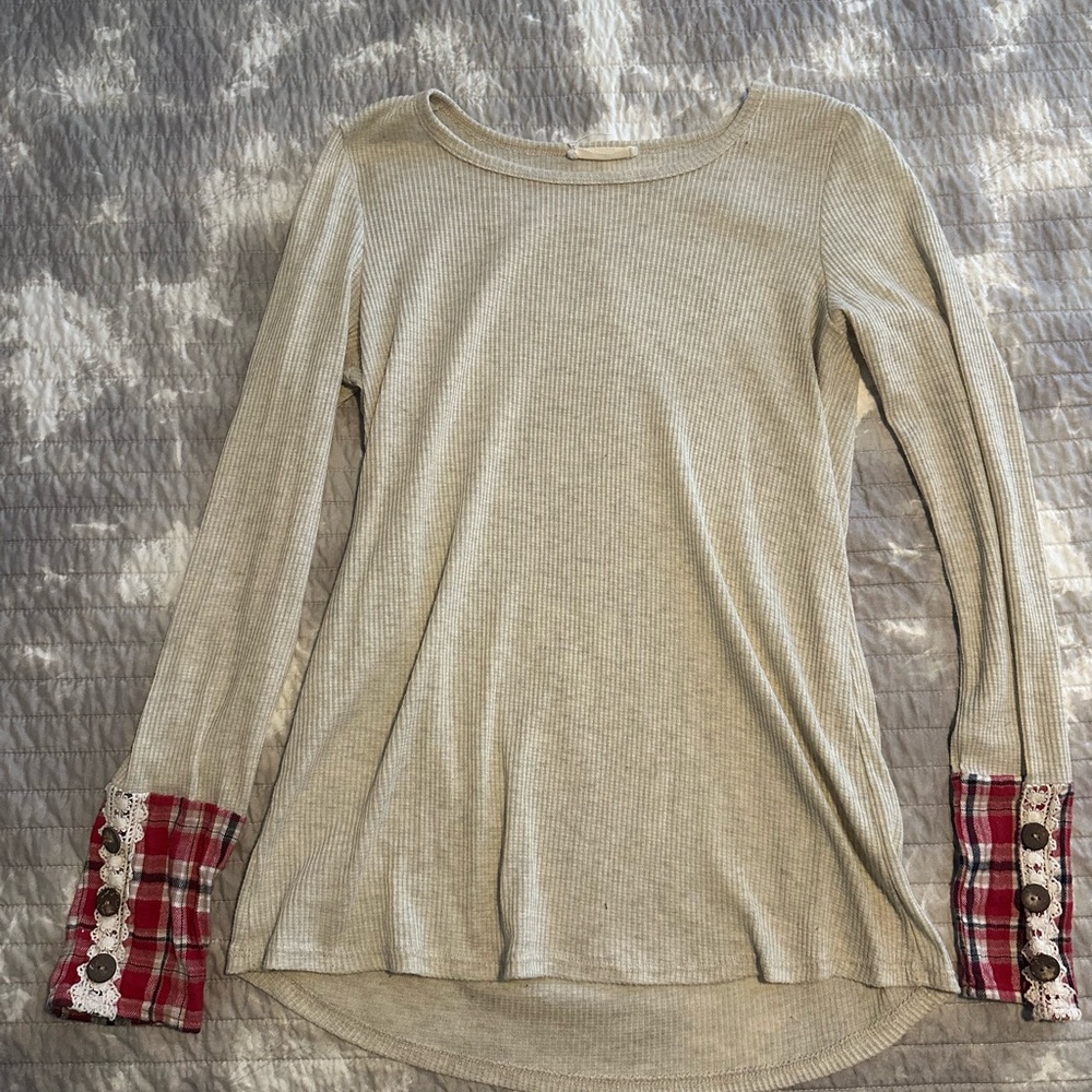 No. 21 Cream and Tan Asymmetrical Fitted Blouse